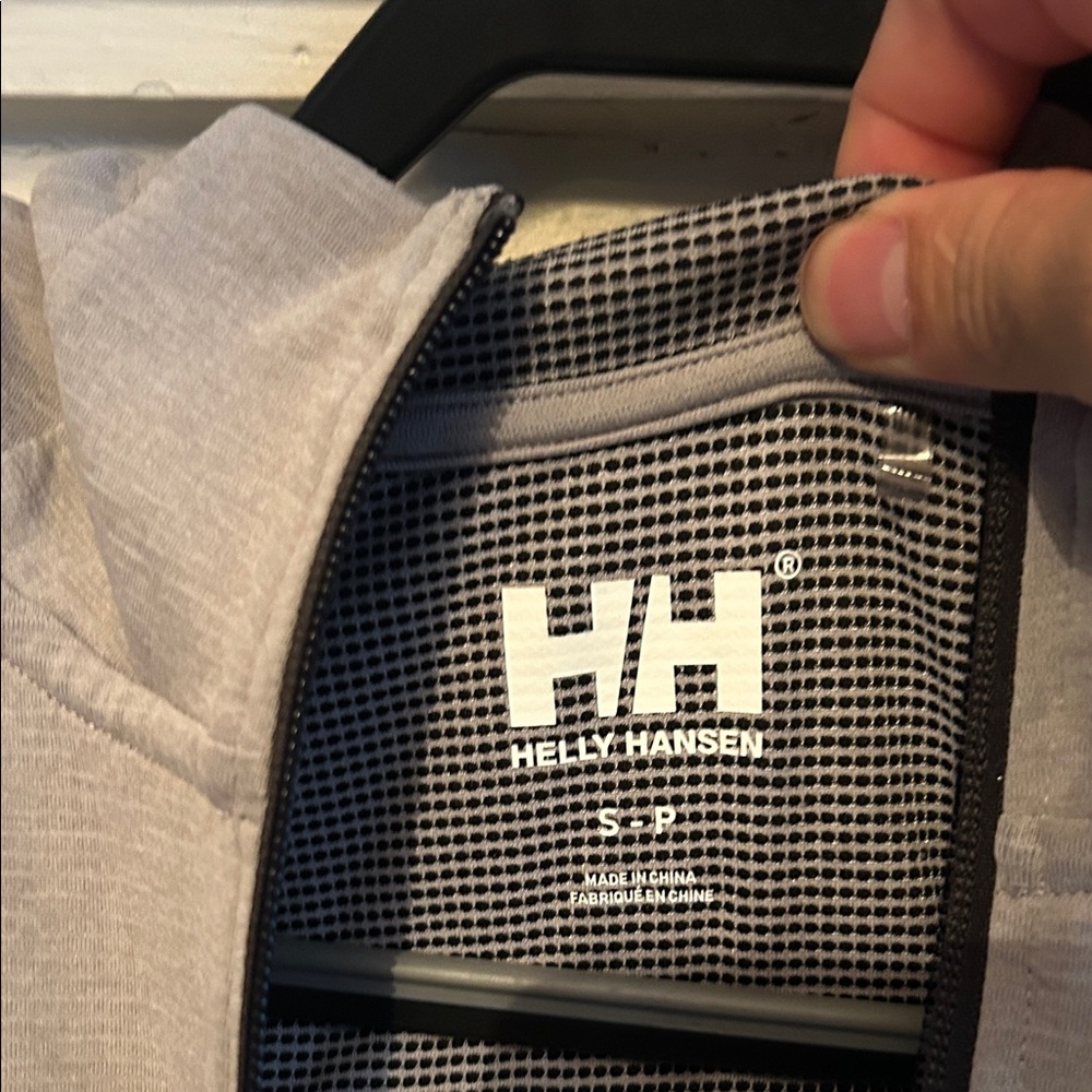 Helly Hansen Light Gray Quarter-Zip Pullover - image 3